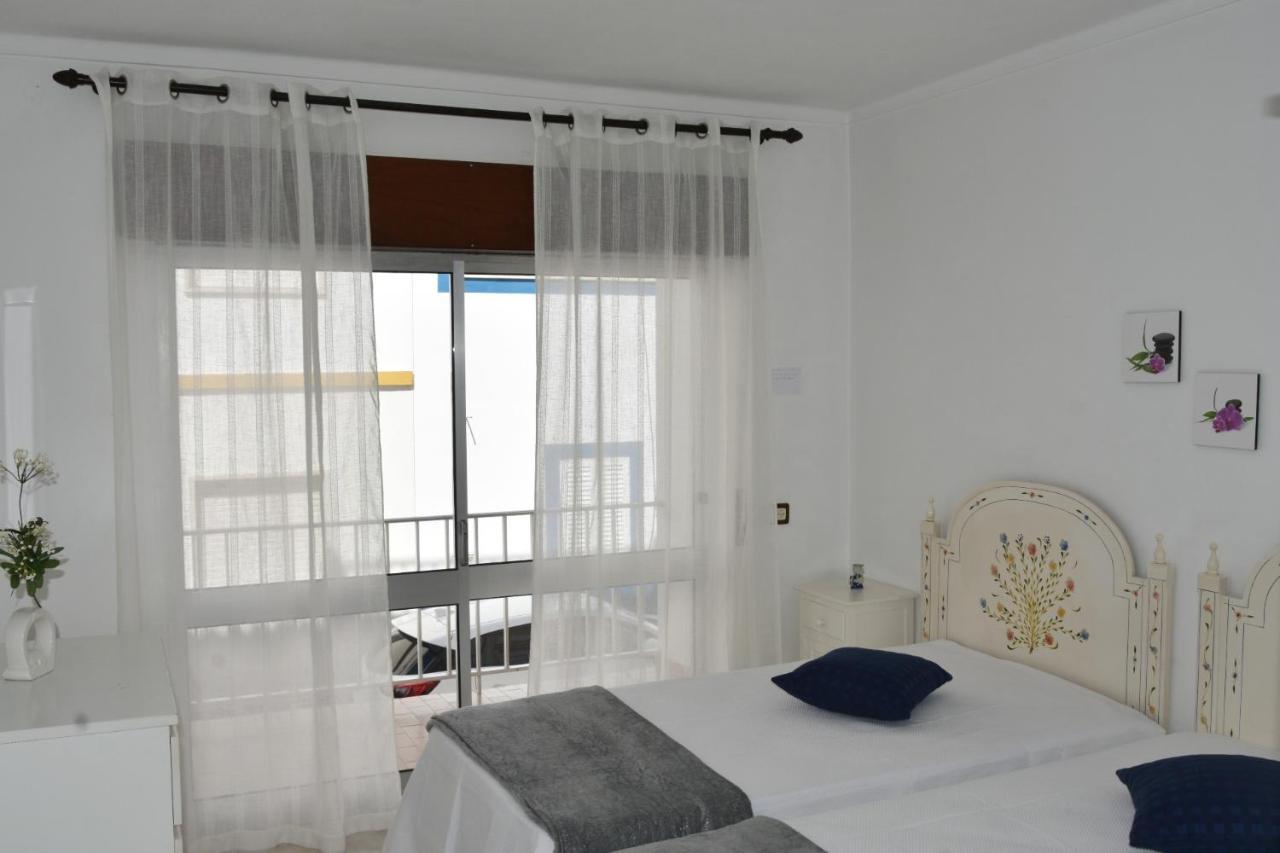 Apartamentos Encosta Do Mar 알부페이라 외부 사진
